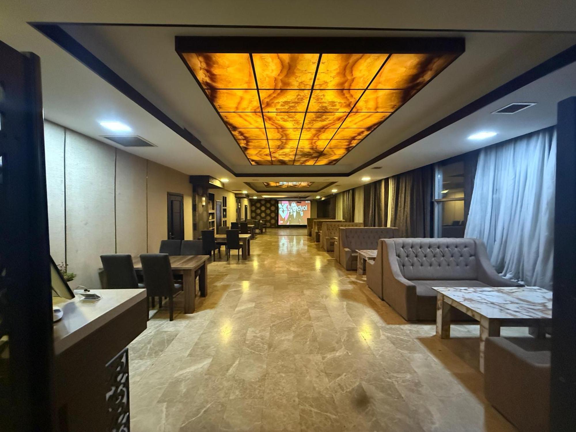 Black Mont Inn Hotel Baku Exterior photo