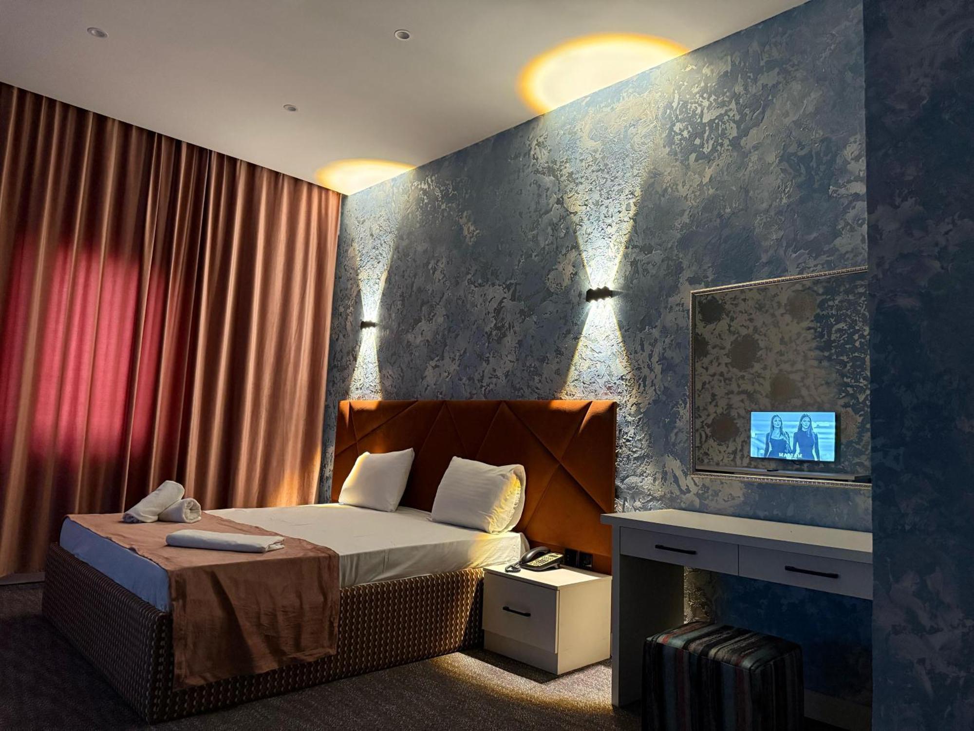Black Mont Inn Hotel Baku Exterior photo